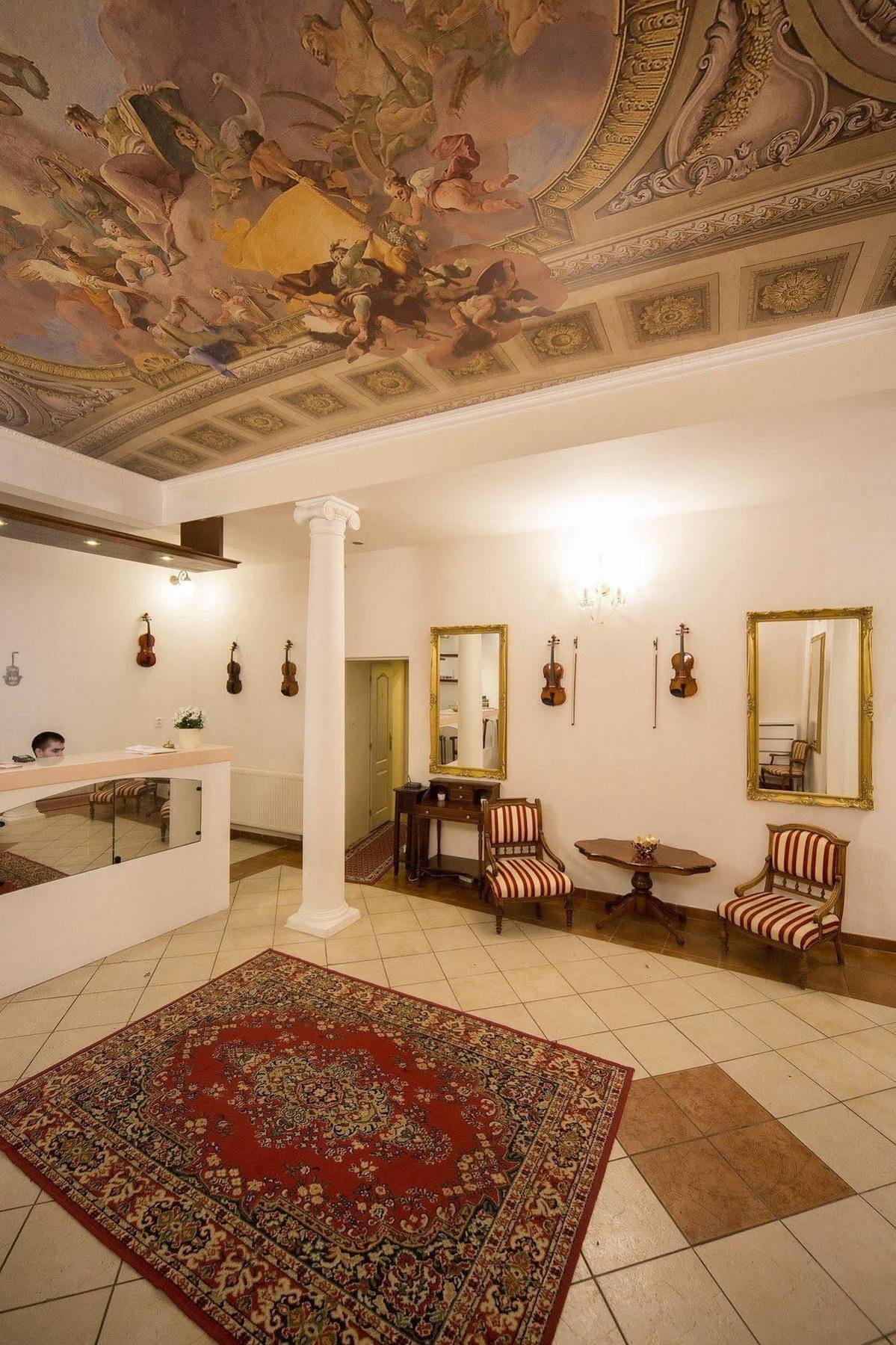 Hotel Donatello Praga Exterior foto