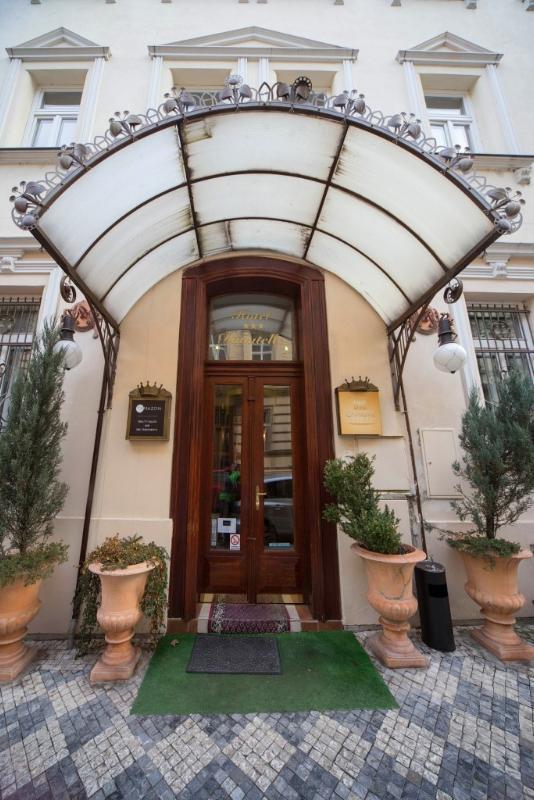 Hotel Donatello Praga Exterior foto